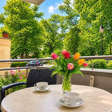 John, Direkt Am Kurpark Apartamento